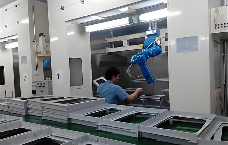 Plastic Spraying Workshop & Capacity